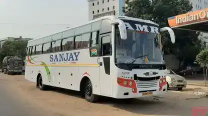 New SKN Tours & Travels Bus-Side Image