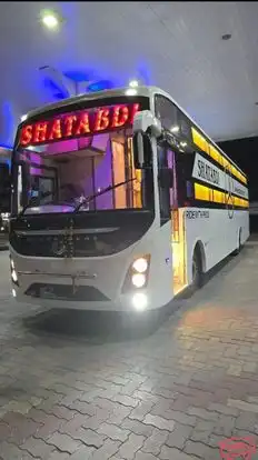Shatabdi    Travels Bus-Front Image