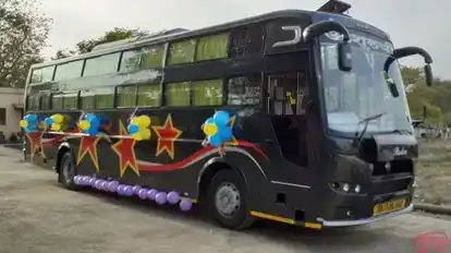 Aashu Ruchi Tours and Travels Bus-Front Image