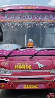 Raghuveer   Travels Bus-Front Image