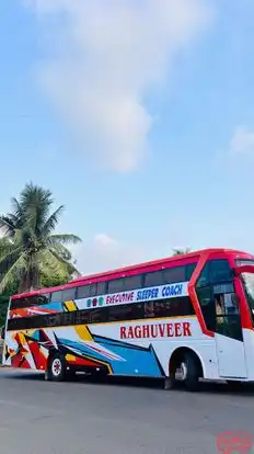 Raghuveer   Travels Bus-Side Image