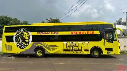 Raghuveer   Travels Bus-Side Image