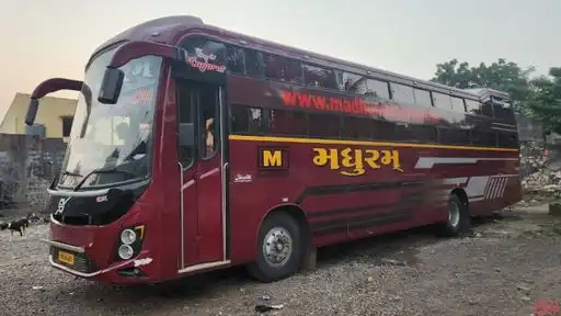 Neelkanth Madhuram Travels Bus-Front Image