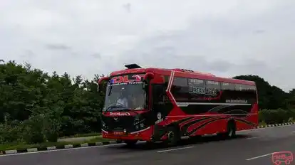 Dreamliner Travels Bus-Side Image