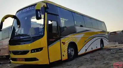 New Himalaya Travels Bus-Front Image