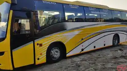 New Himalaya Travels Bus-Front Image