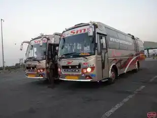 Sri SMS Travels Bus-Front Image