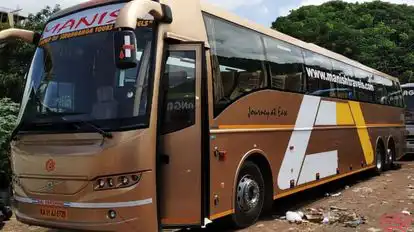 Manish Travels Bus-Front Image