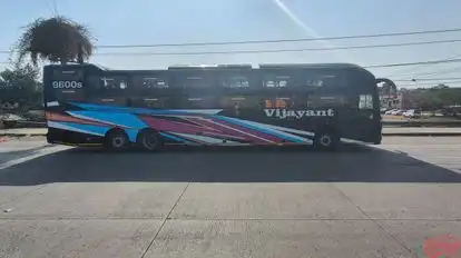 Vijayant Travels Bus-Side Image