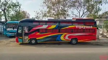 Vijayant Travels Bus-Side Image
