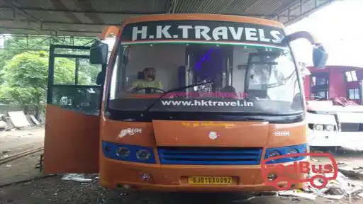 HK Hirani Travels Bus-Front Image