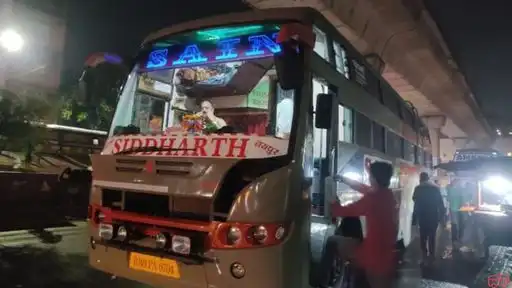 Siddharth Travels Bus-Front Image