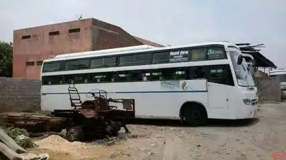 Siddharth Travels Bus-Front Image