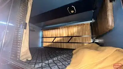 SAFAR EXPRESS PVT LTD Bus-Seats Image