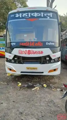 Mahendra Rajhans Travels Bus-Front Image