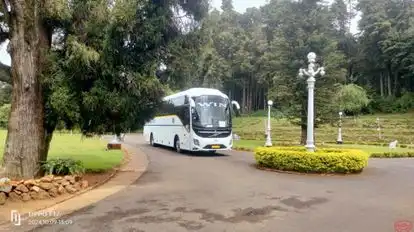 Win Tours and Travels Bus-Amenities Image