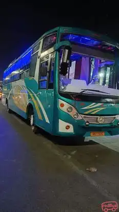 Gulzar Tours and Travels Bus-Side Image