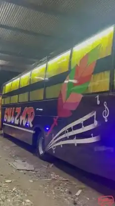 Gulzar Tours and Travels Bus-Side Image