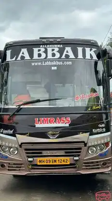 Labbaik Tours and Travels Bus-Front Image