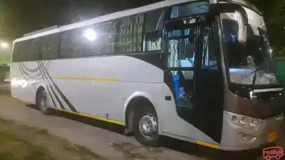 Bharat Paryatan (Patliputra Services) Bus-Side Image