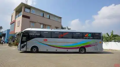 Sri Bhagiyalakshmi Tours and Travels Bus-Side Image