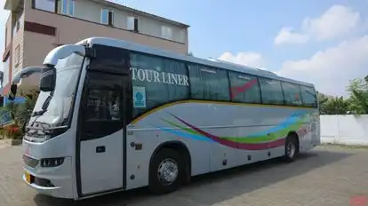 Sri Bhagiyalakshmi Tours and Travels Bus-Side Image