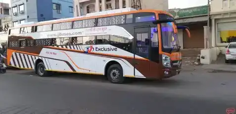J J  Travels Bus-Front Image