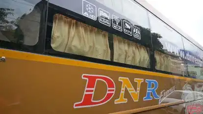DNR Express Bus-Side Image