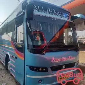 Blue Moon Travels Bus-Front Image