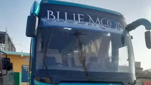 Blue Moon Travels Bus-Front Image