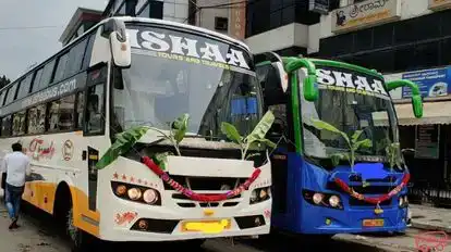Ishaa Tours and Travels Bus-Side Image