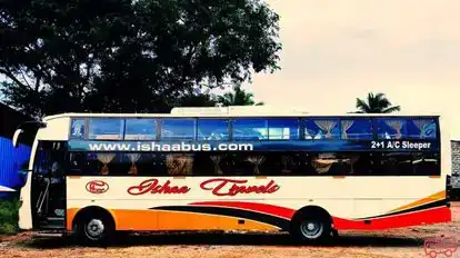 Ishaa Tours and Travels Bus-Side Image