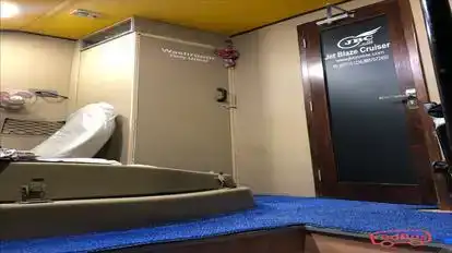 Jet blazer Crusier Bus-Amenities Image