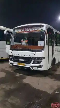 Vaishnavi Travels Bus-Front Image
