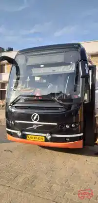 Bullet Bus Bus-Front Image