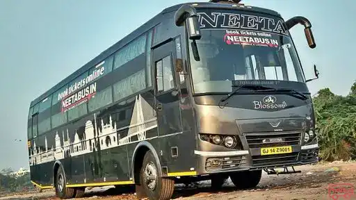 Humrahi Travels Bus-Front Image