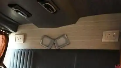 Humrahi Travels Bus-Amenities Image