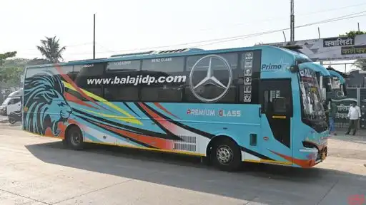 Humrahi Travels Bus-Front Image
