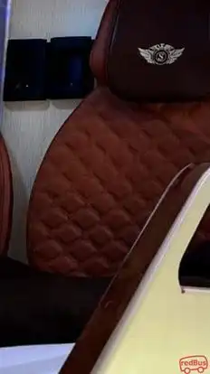 Humrahi Travels Bus-Amenities Image