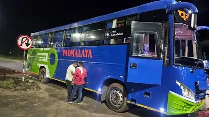 Humrahi Travels Bus-Side Image