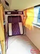 Humrahi Travels Bus-Front Image