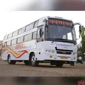Humrahi Travels Bus-Front Image