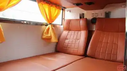 Josh bus Bus-Seats Image