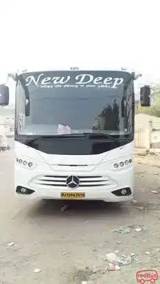 New Deep Travels Bus-Front Image
