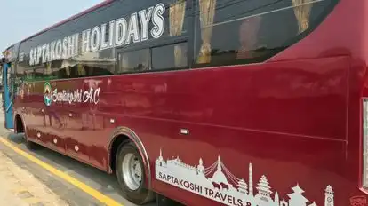 H S India Tour and Tour Bus-Front Image