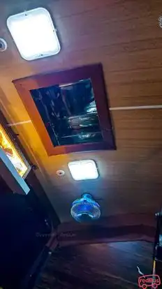 Yatra Travels Bus-Amenities Image