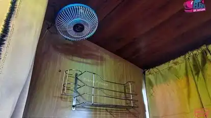 Yatra Travels Bus-Amenities Image