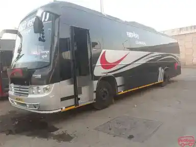Shree Sai Travels Bus-Front Image