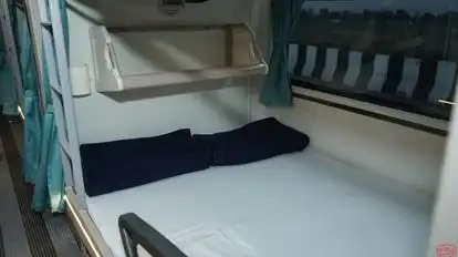 Khurana Travel Services Bus-Amenities Image