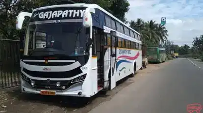 Sri Gajapathy Travels Bus-Front Image